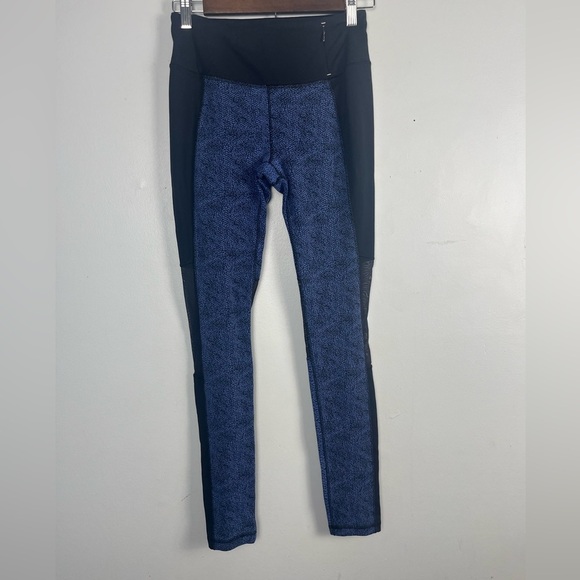 Calia by Carrie Underwood textured blue mesh panel women’s leggings size small - Picture 2 of 4